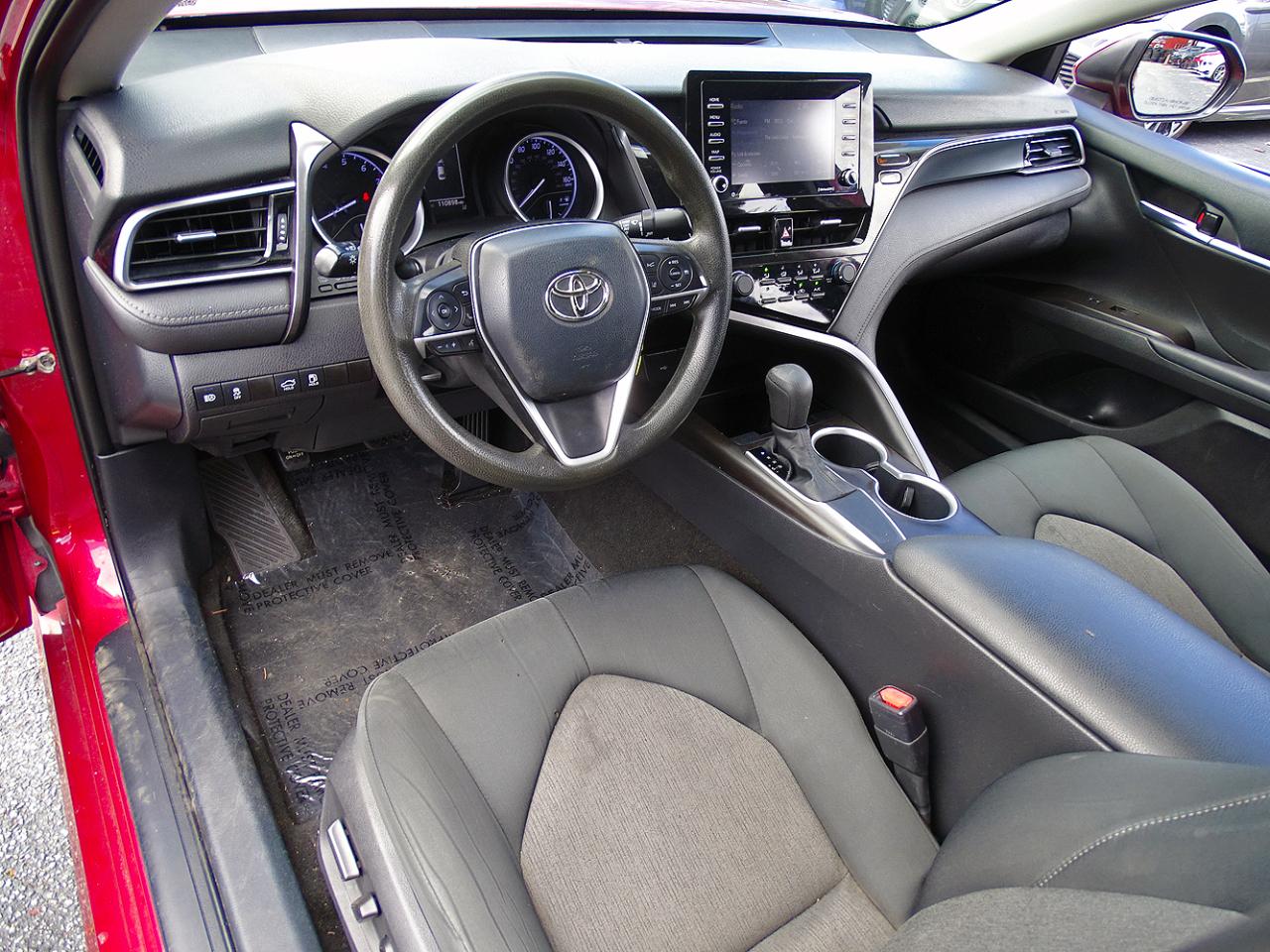 Toyota Camry photo 16