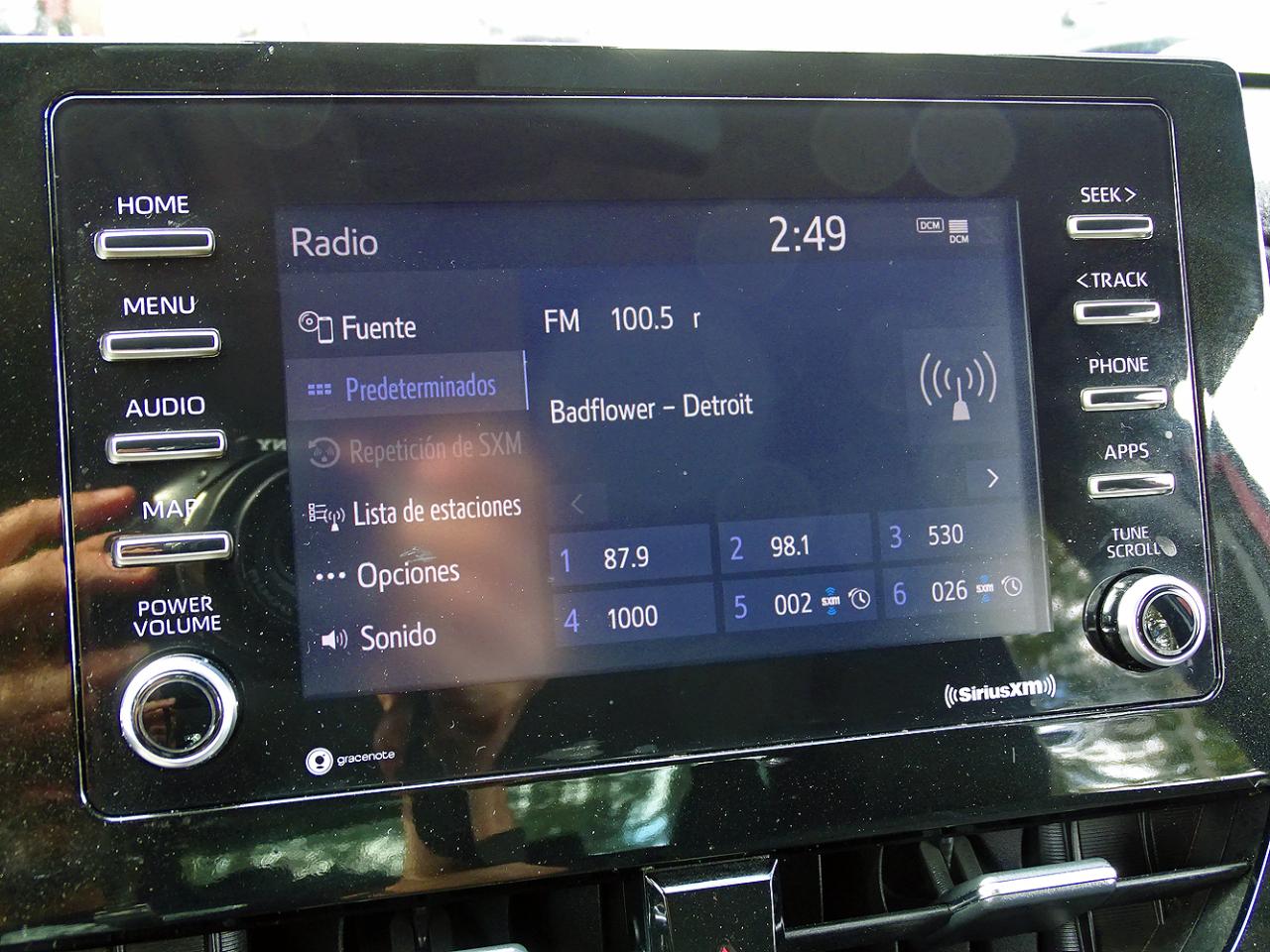Toyota Camry photo 29