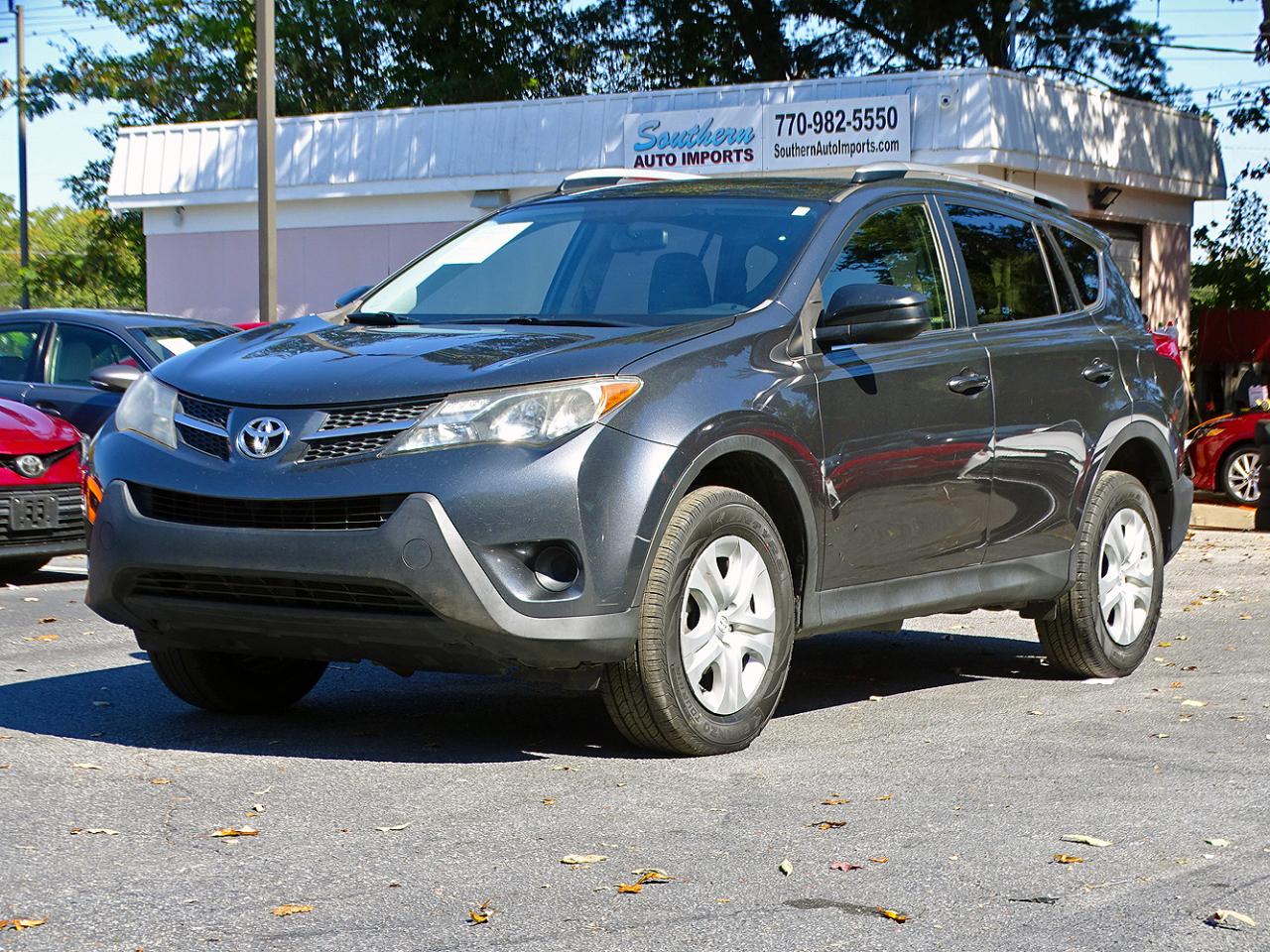 Toyota RAV4 FWD 4dr LE (Natl) 2015