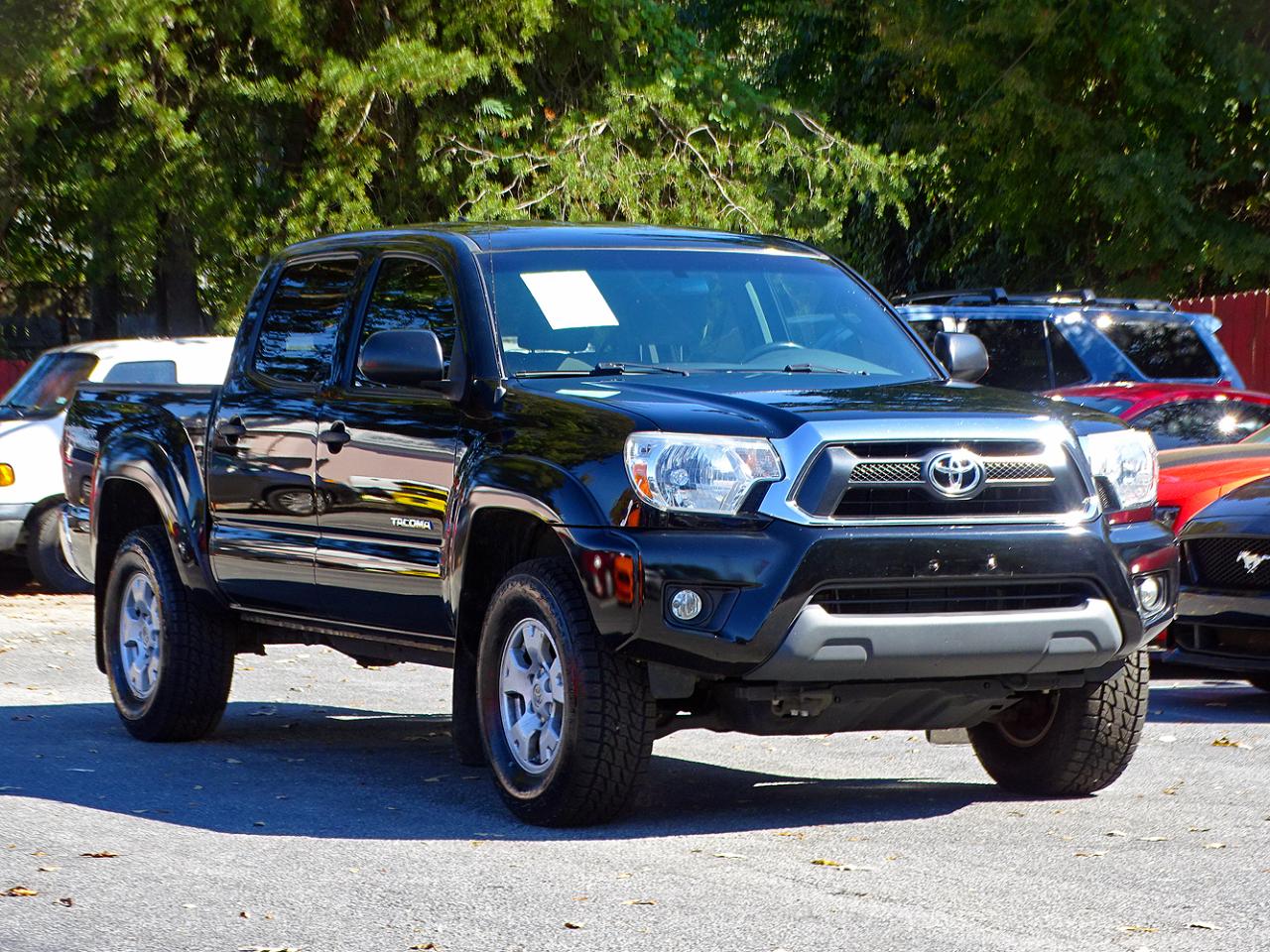 Toyota Tacoma 4WD Double Cab V6 AT TRD Off Road (Natl) 2015
