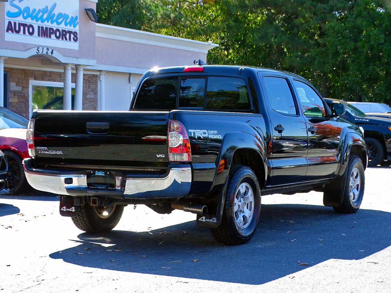 Toyota Tacoma 4WD Double Cab V6 AT TRD Off Road (Natl) 2015