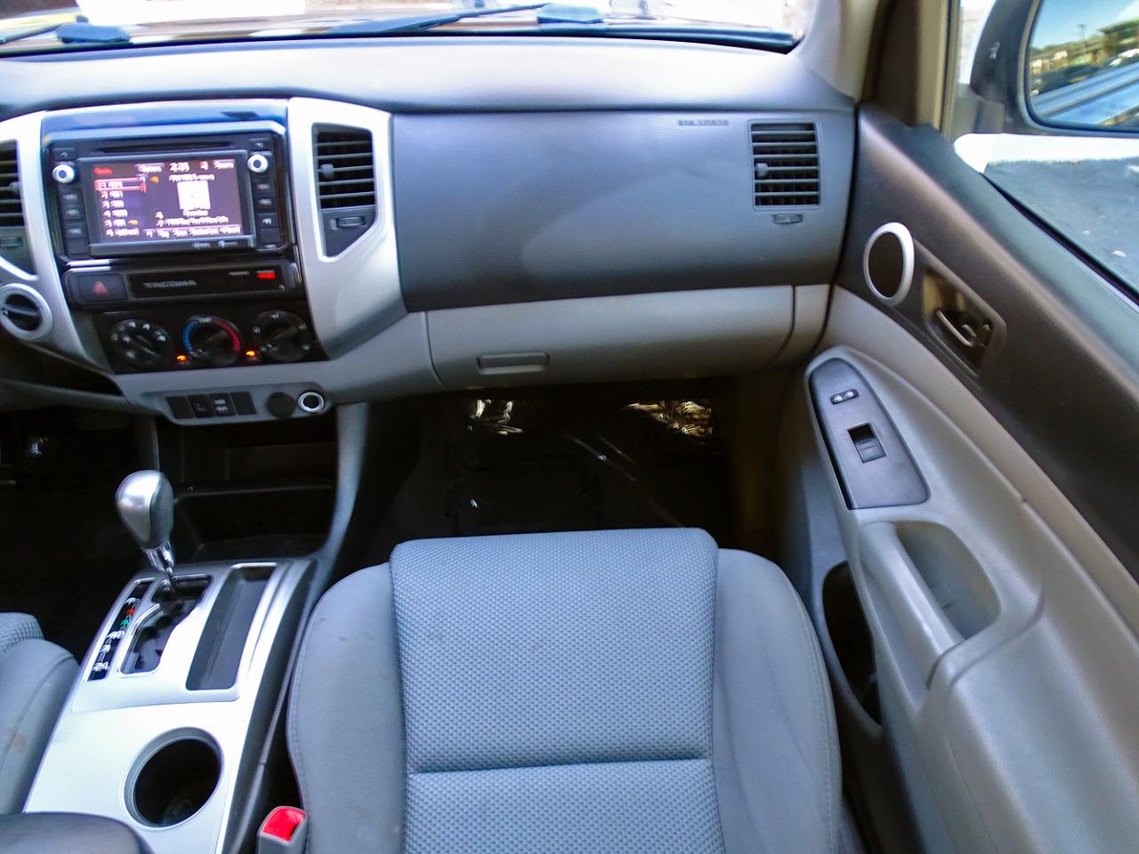 Toyota Tacoma 4WD Double Cab V6 AT TRD Off Road (Natl) 2015
