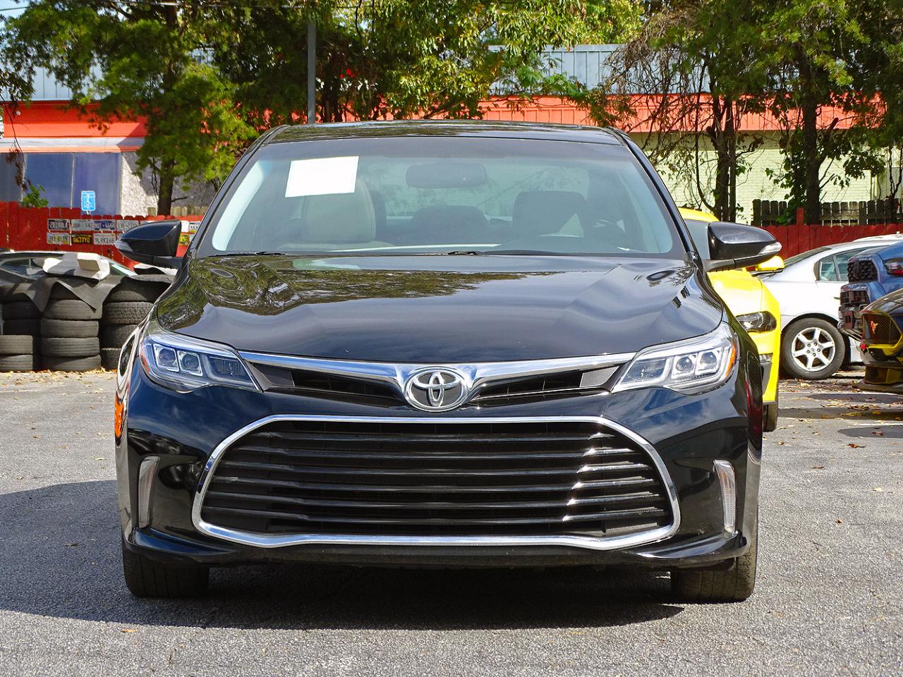 Toyota Avalon photo 7