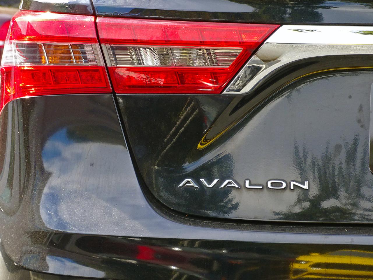 Toyota Avalon photo 13