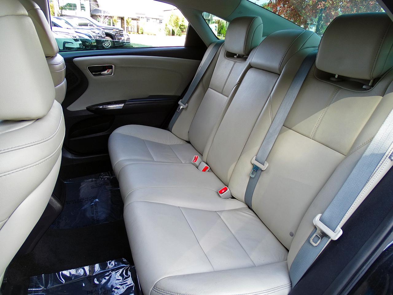Toyota Avalon photo 26