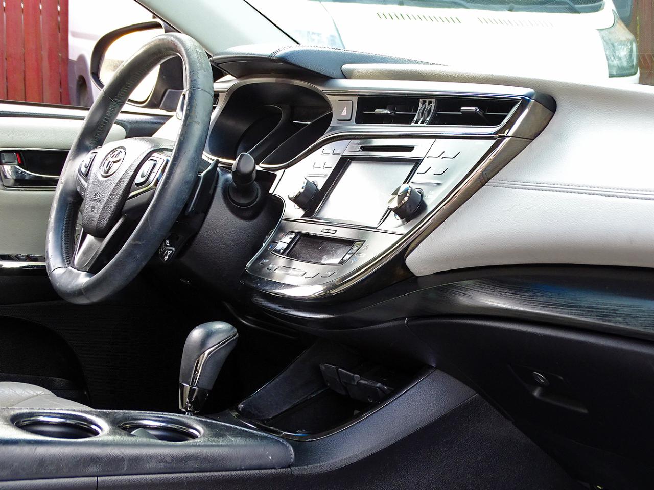 Toyota Avalon photo 33