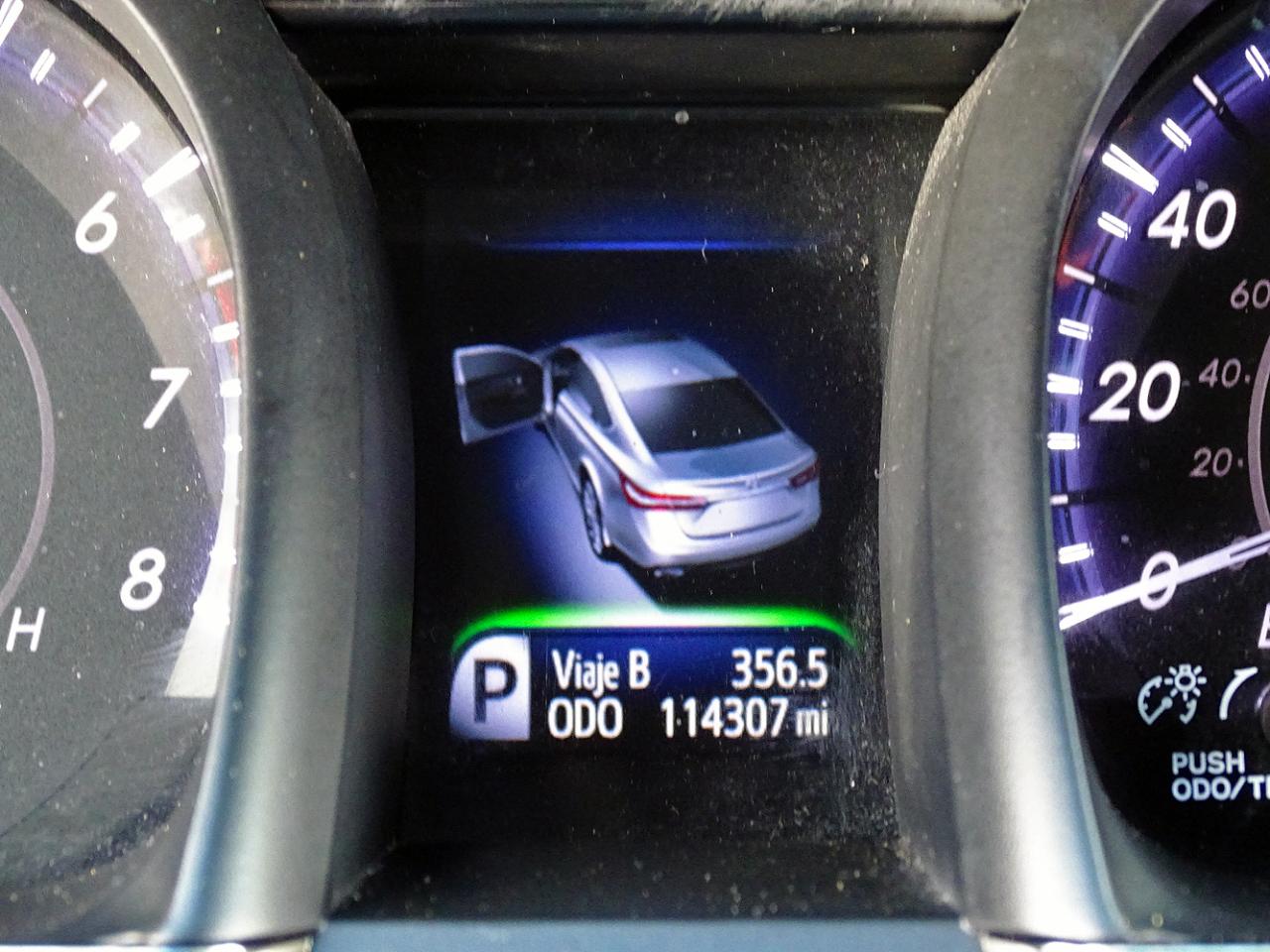 Toyota Avalon photo 40