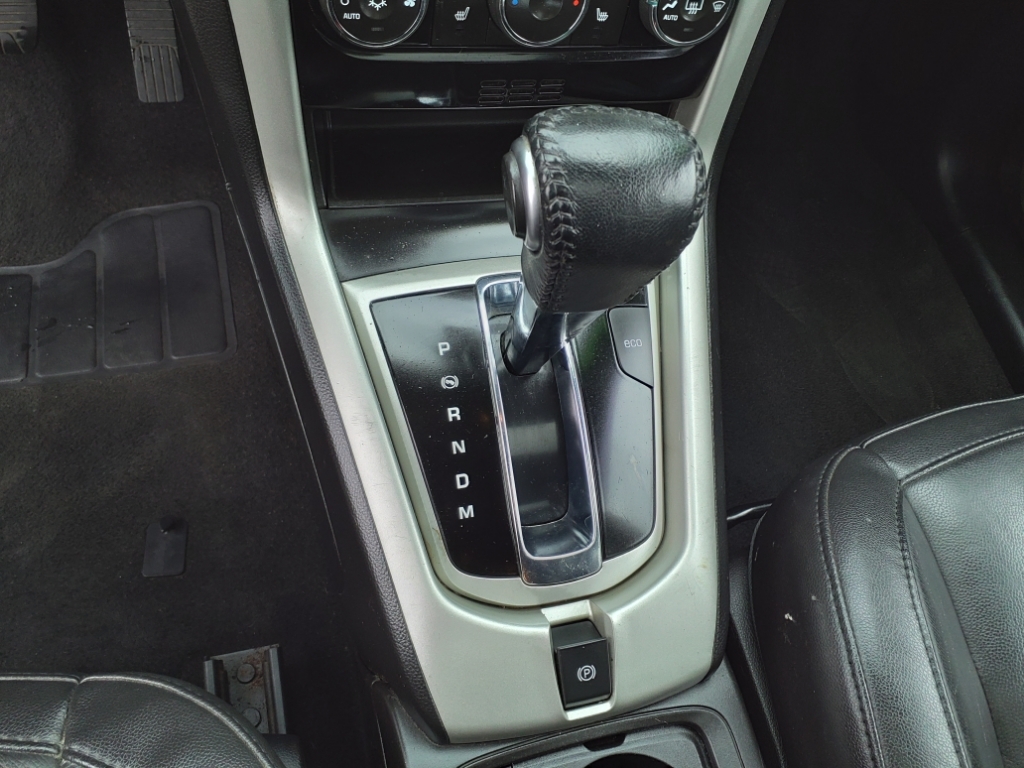 Chevrolet Captiva Sport Fleet FWD 4dr LTZ 2014