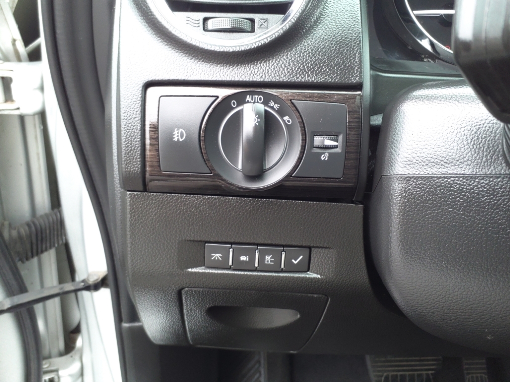 Chevrolet Captiva Sport Fleet FWD 4dr LTZ 2014