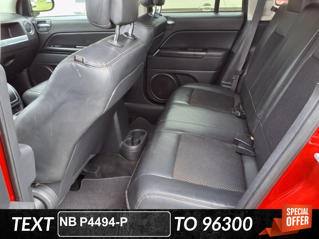 2016 Jeep Compass Sport photo 4