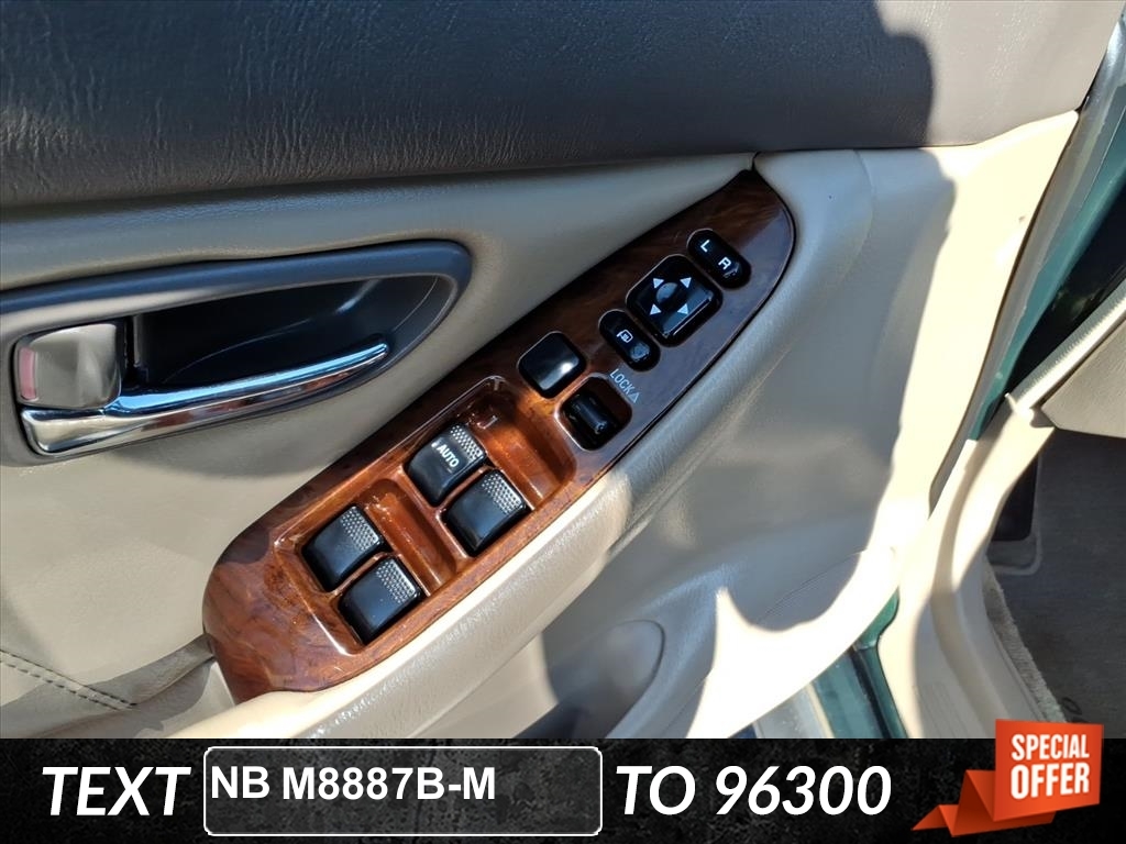 Subaru Legacy Sedan 4dr Outback H6-3.0 Auto 2003