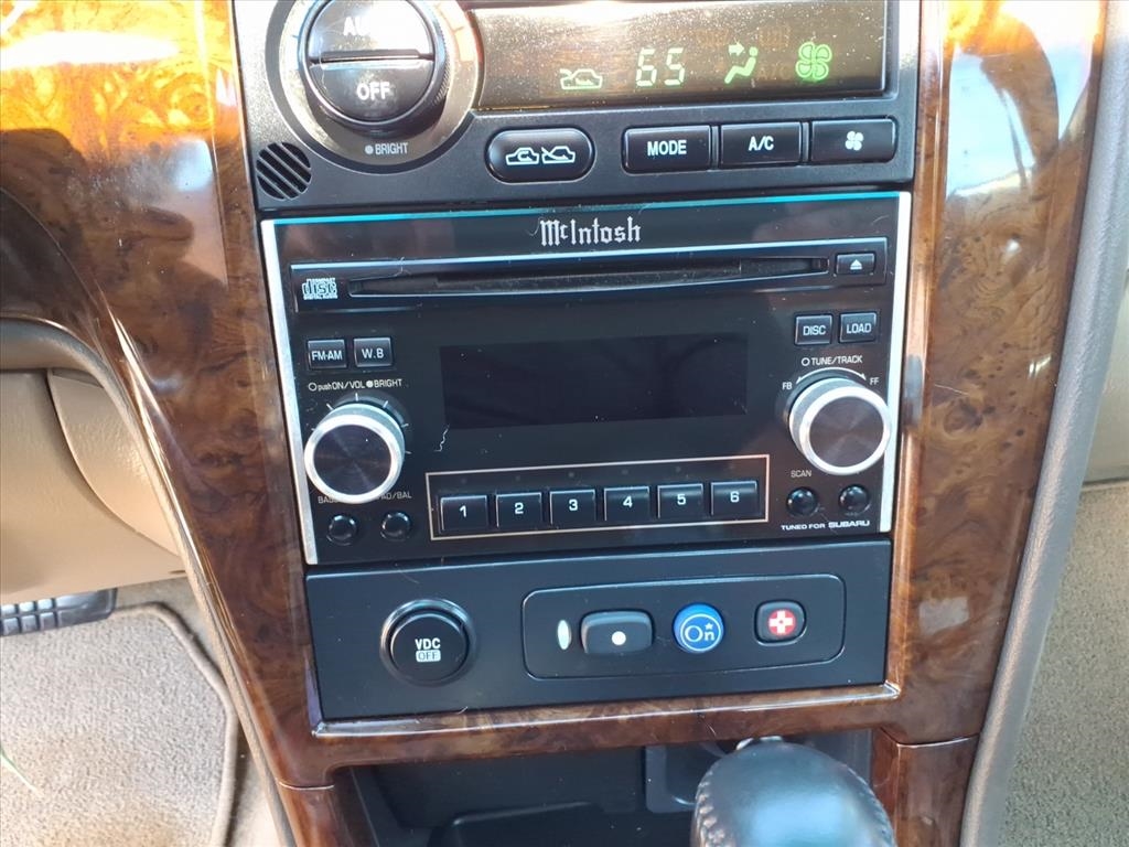 Subaru Legacy Sedan 4dr Outback H6-3.0 Auto 2003