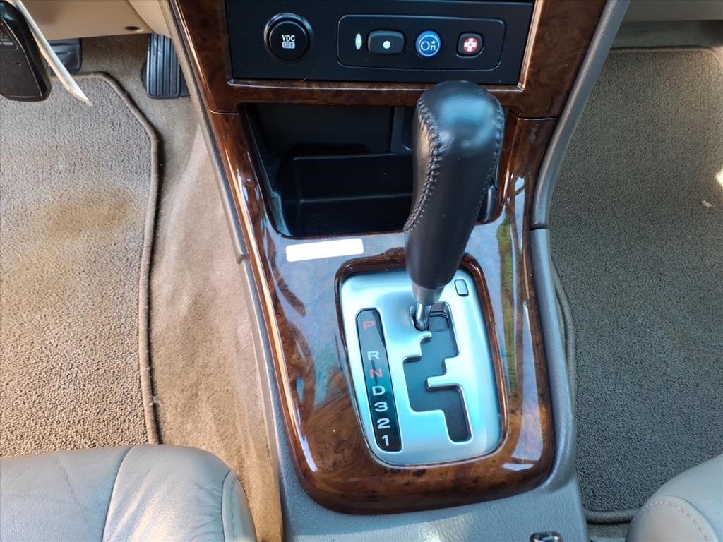 Subaru Legacy Sedan 4dr Outback H6-3.0 Auto 2003