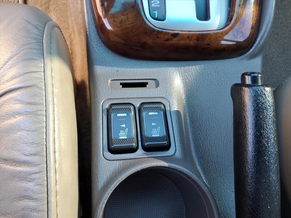 Subaru Legacy Sedan 4dr Outback H6-3.0 Auto 2003