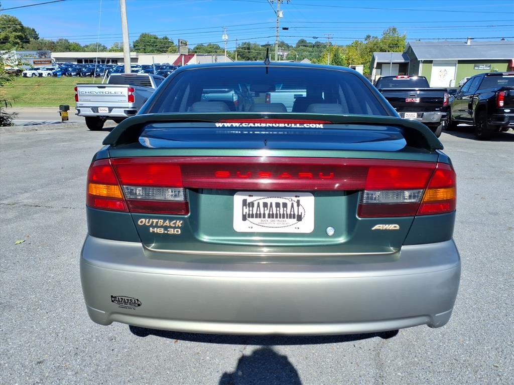 Subaru Legacy Sedan 4dr Outback H6-3.0 Auto 2003