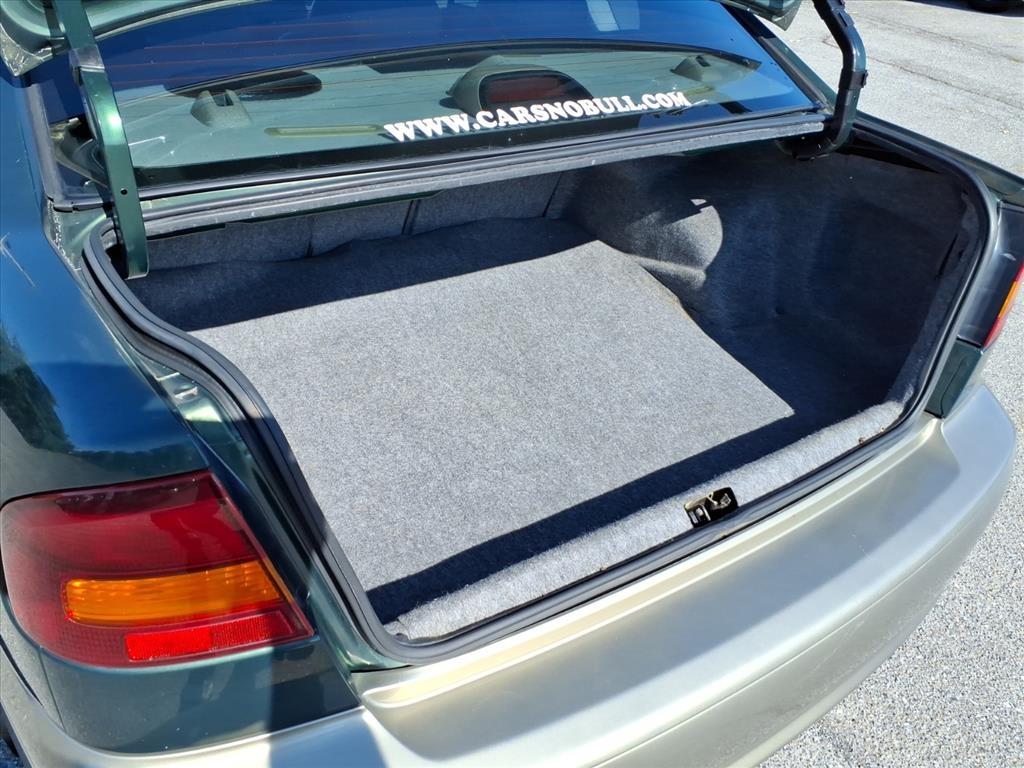 Subaru Legacy Sedan 4dr Outback H6-3.0 Auto 2003