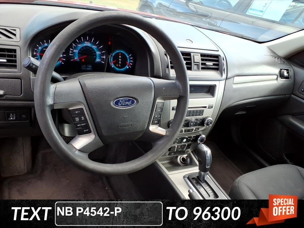 Ford Fusion 4dr Sdn SE FWD 2012