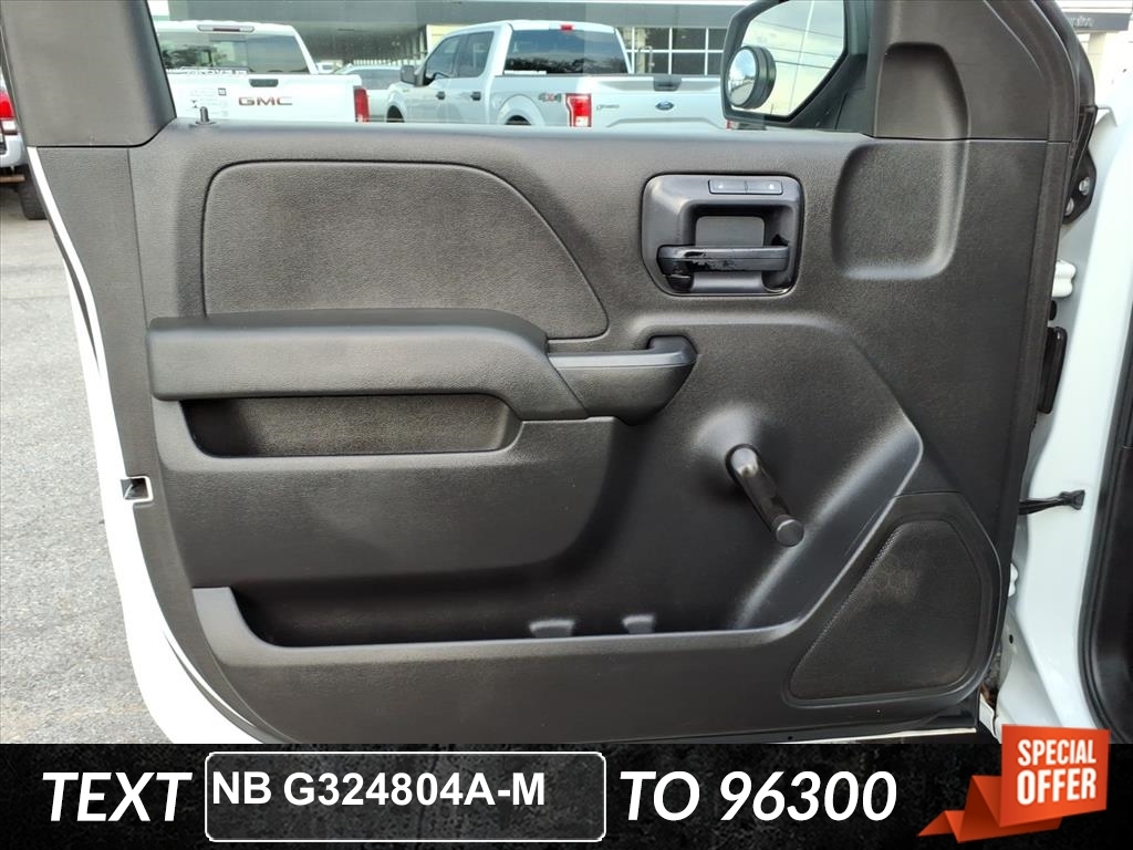 GMC Sierra 1500 2WD Reg Cab 133.0" 2015 GMC Sierra 1500 2WD Reg Cab 133.0" 2015