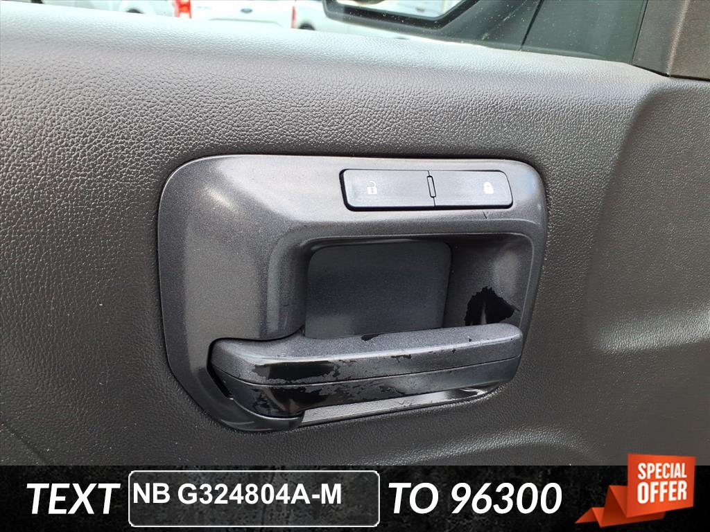 GMC Sierra 1500 2WD Reg Cab 133.0" 2015 GMC Sierra 1500 2WD Reg Cab 133.0" 2015