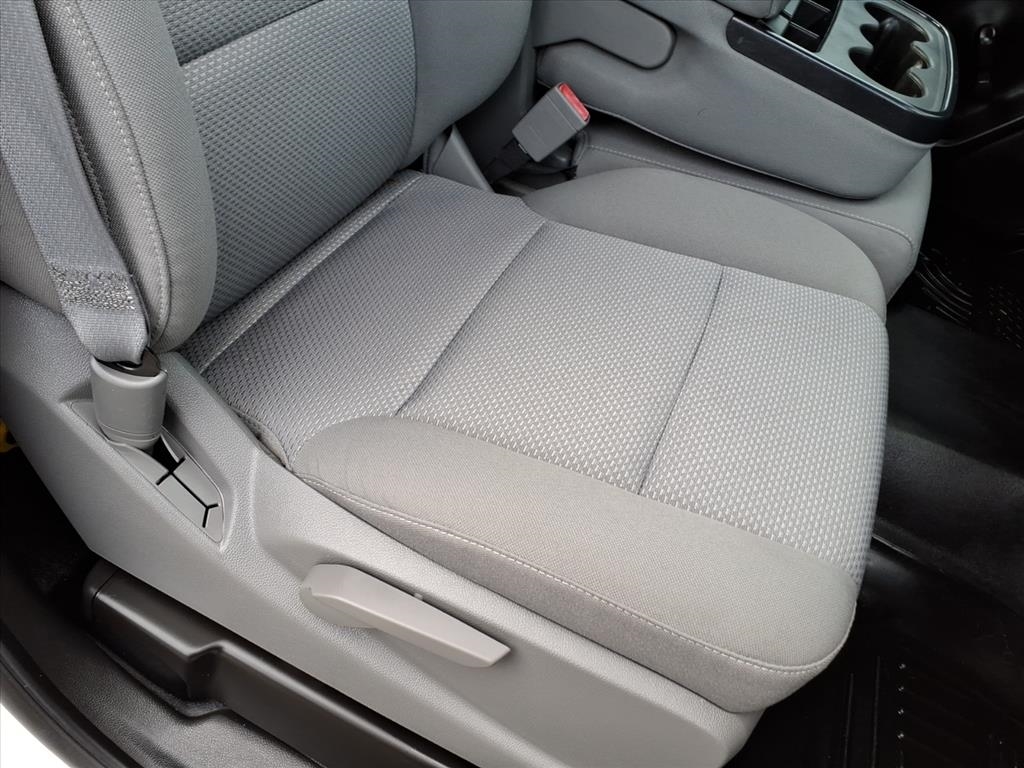 GMC Sierra 1500 2WD Reg Cab 133.0" 2015