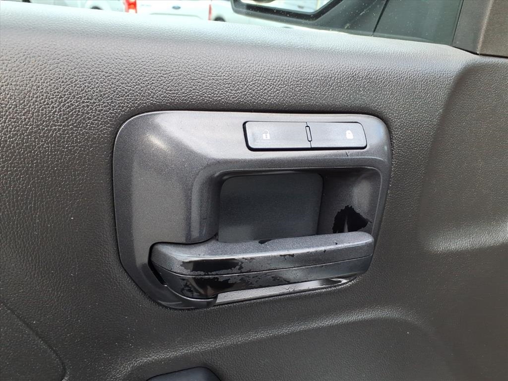 GMC Sierra 1500 2WD Reg Cab 133.0" 2015