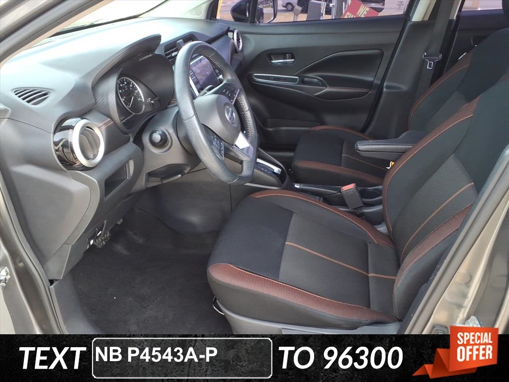 Nissan Versa SR CVT 2020