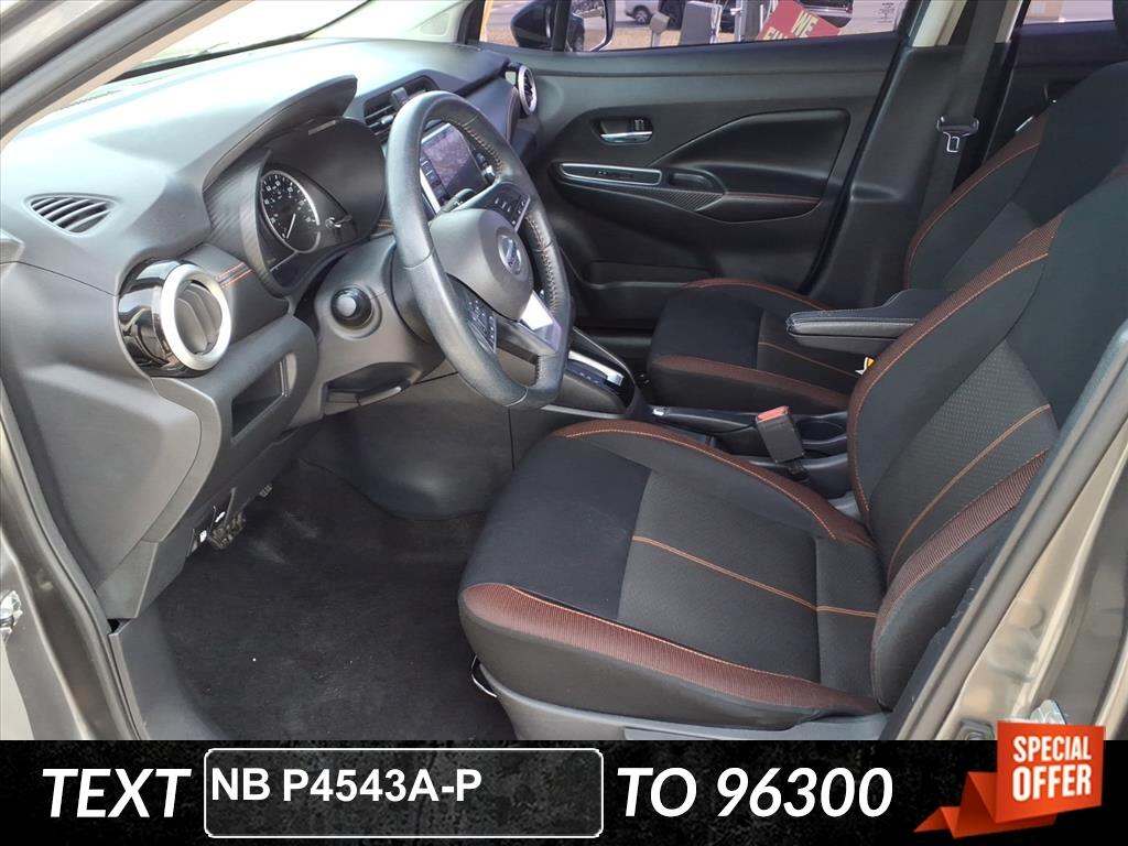 Nissan Versa SR CVT 2020