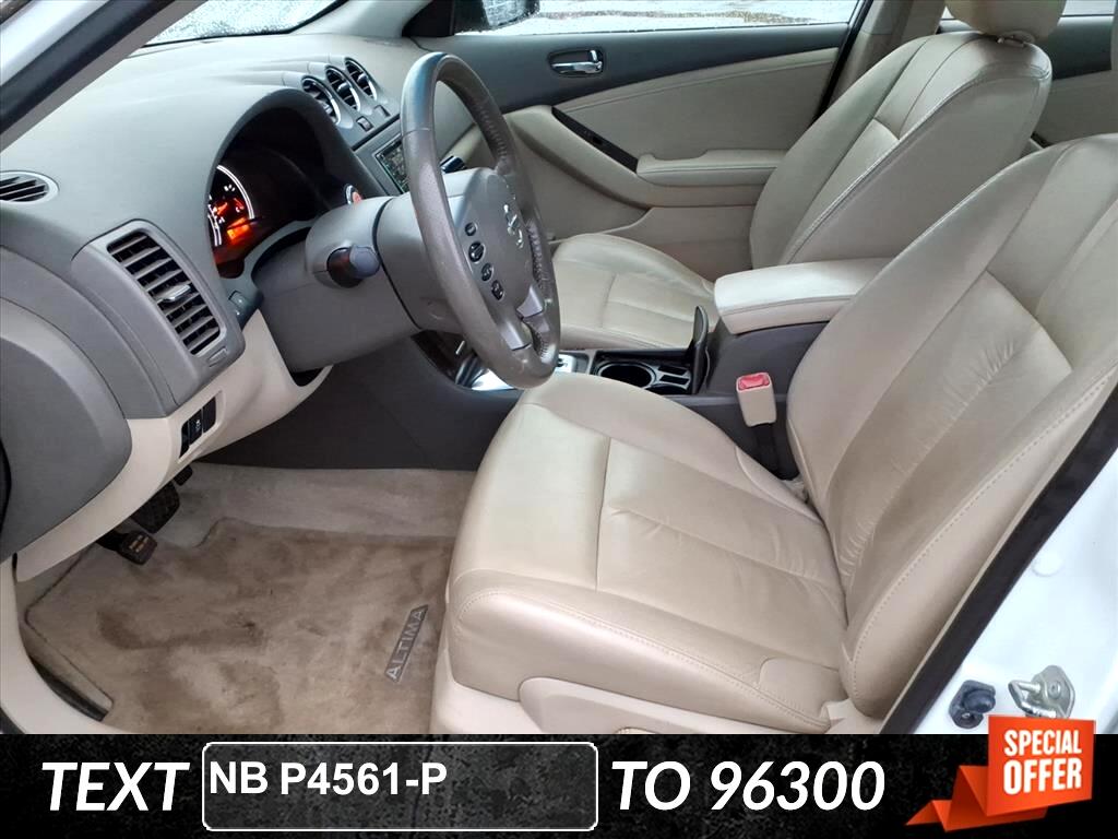 Nissan Altima 4dr Sdn I4 CVT 2.5 SL 2012