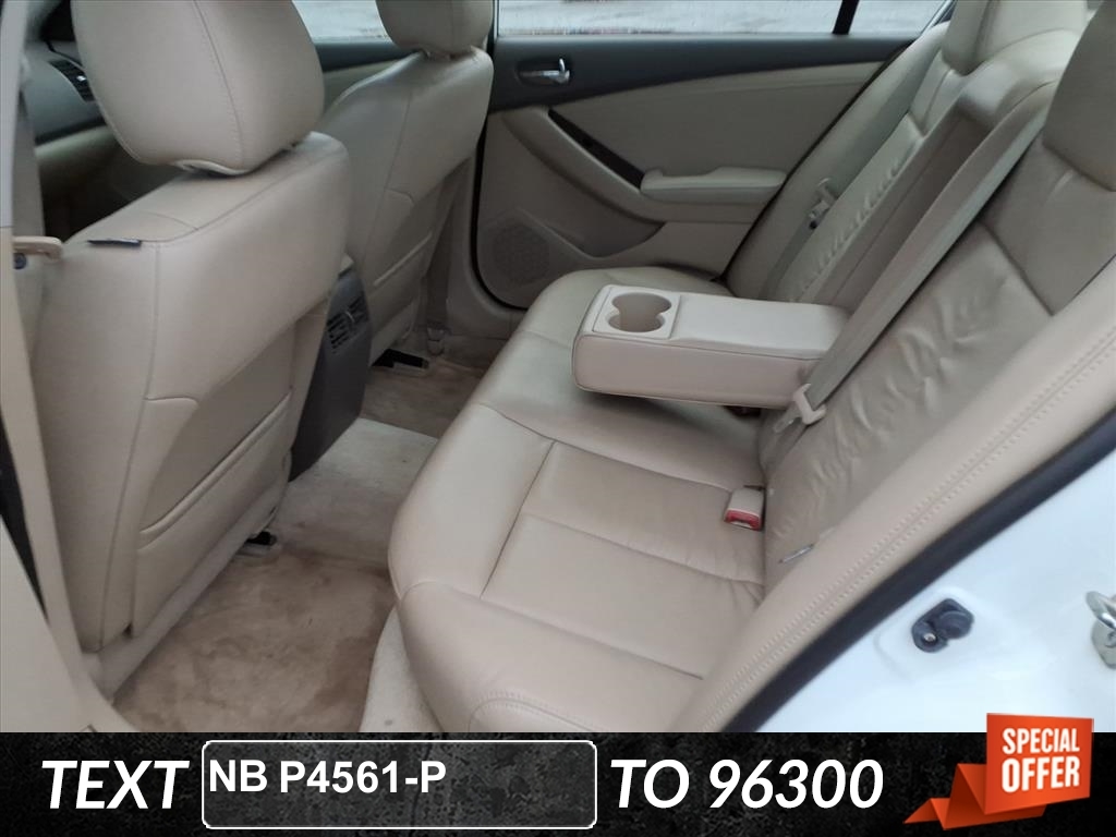 Nissan Altima 4dr Sdn I4 CVT 2.5 SL 2012