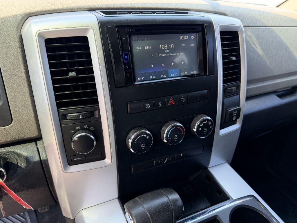 RAM 1500 4WD Quad Cab 140.5" ST 2011