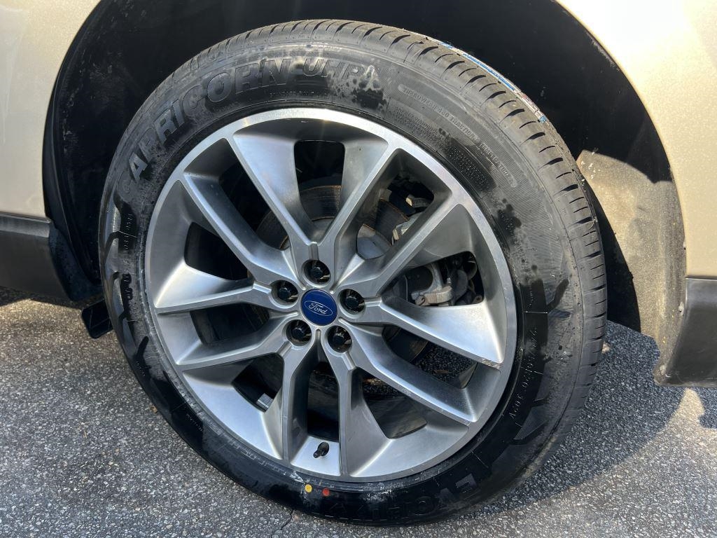 Ford Edge Titanium 4D SUV FWD 2018 Ford Edge Titanium 4D SUV FWD 2018