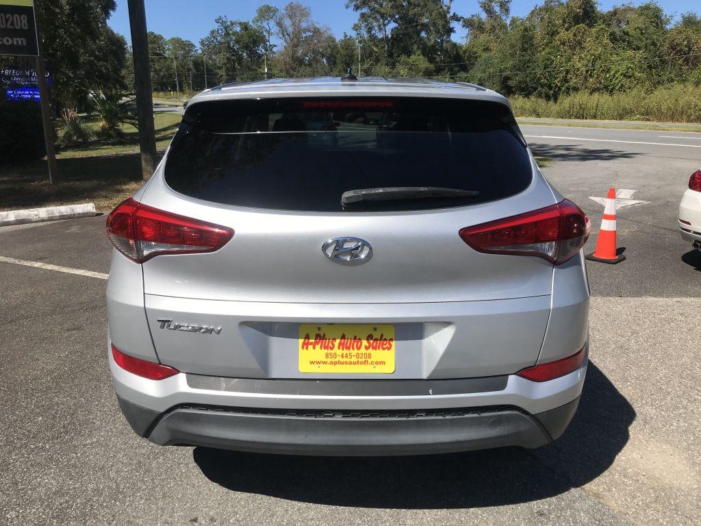 Hyundai Tucson FWD 4dr SE 2017 Hyundai Tucson FWD 4dr SE 2017