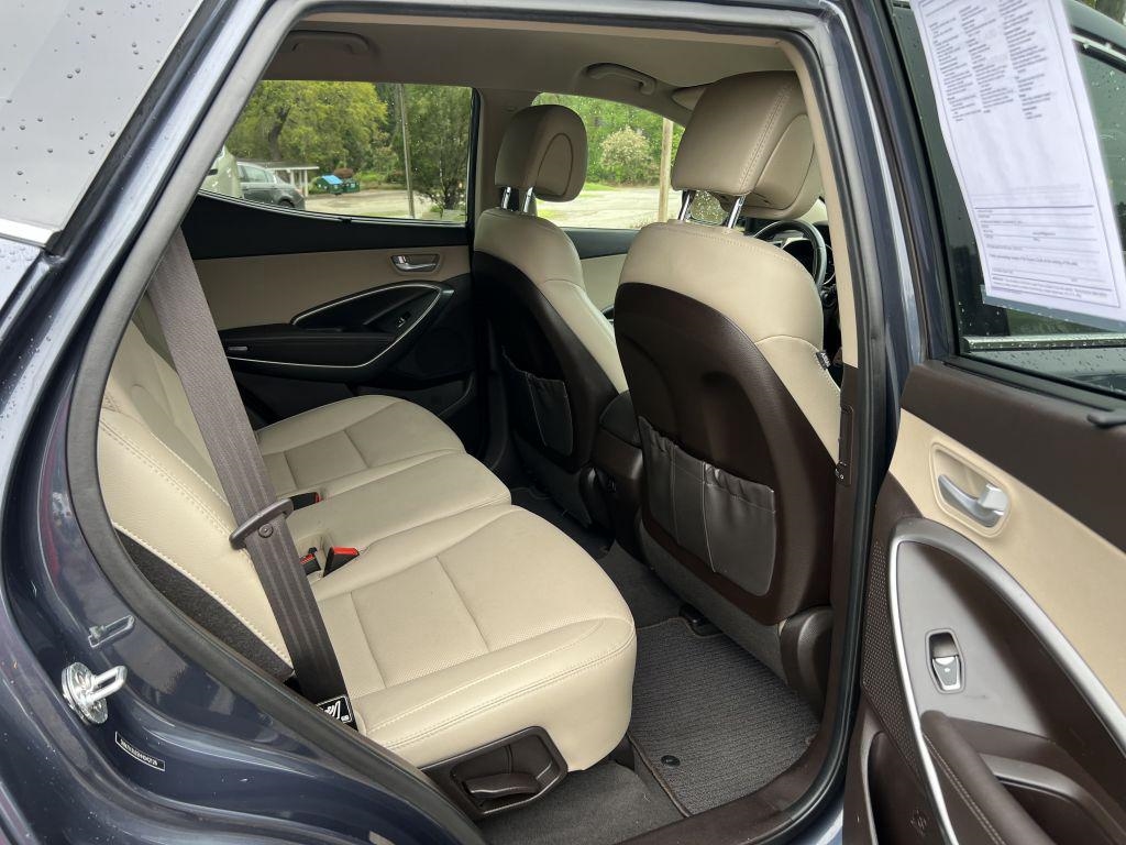 Hyundai Santa Fe Sport 2.4 FWD 2017 Hyundai Santa Fe Sport 2.4 FWD 2017