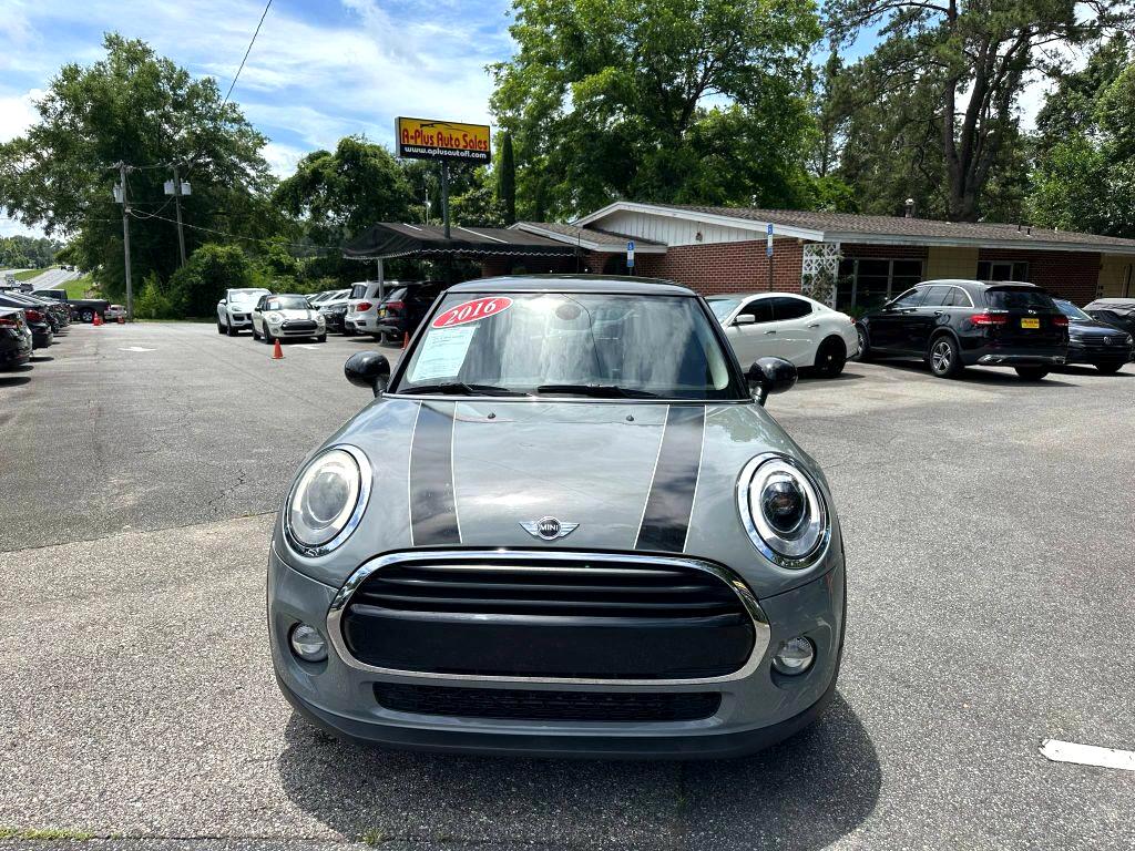 2016 Mini Cooper Hardtop photo 2