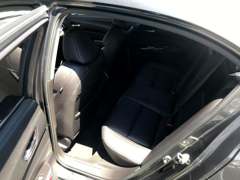 2016 Acura TLX Base photo 8