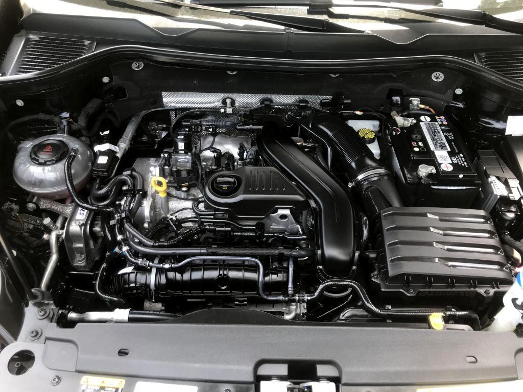 2022 Volkswagen Taos photo 13