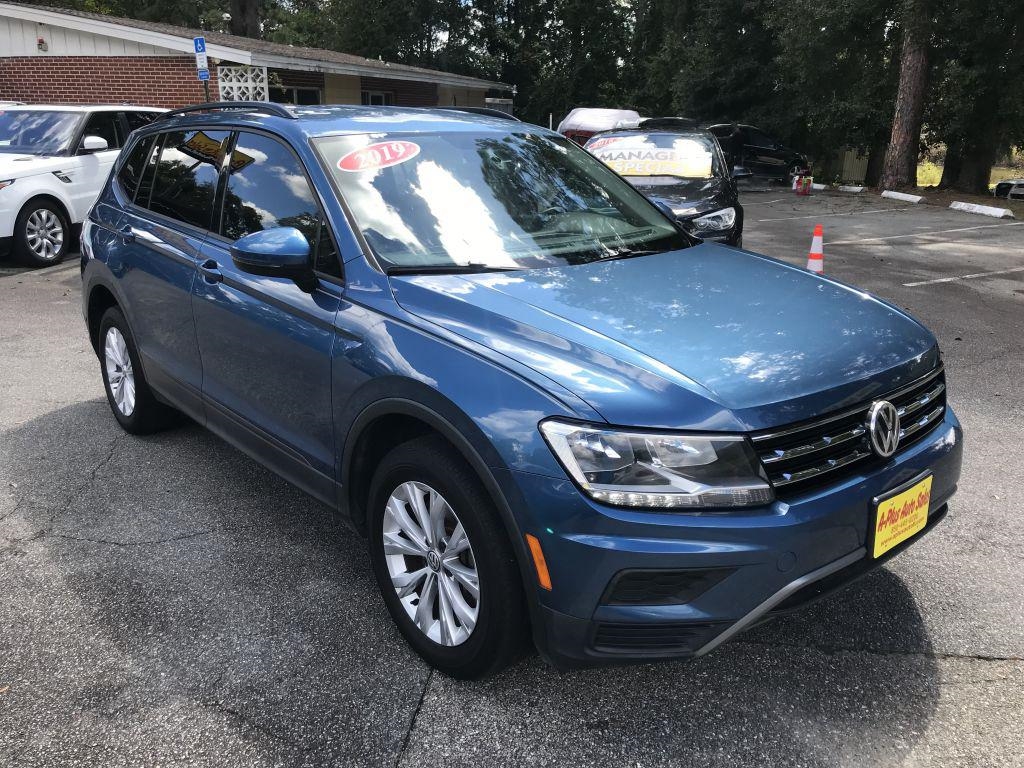 2019 Volkswagen Tiguan S photo 3