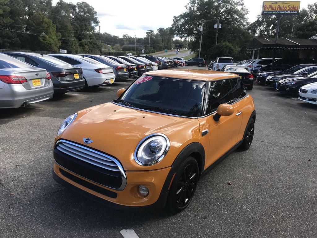 2014 MINI Cooper Base