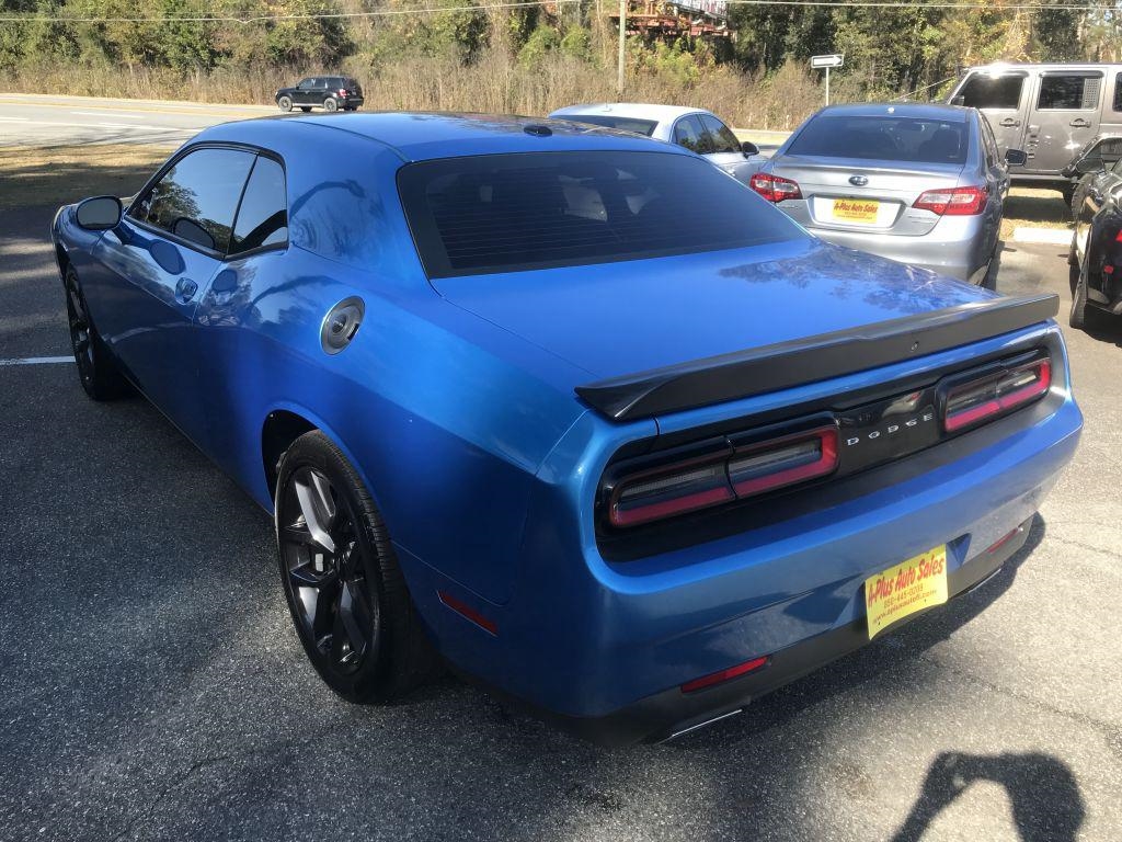 Dodge Challenger SXT 2D Coupe 2019
