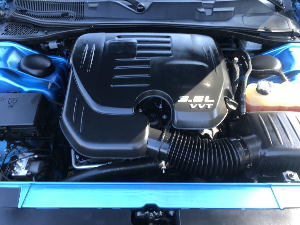 Dodge Challenger SXT 2D Coupe 2019