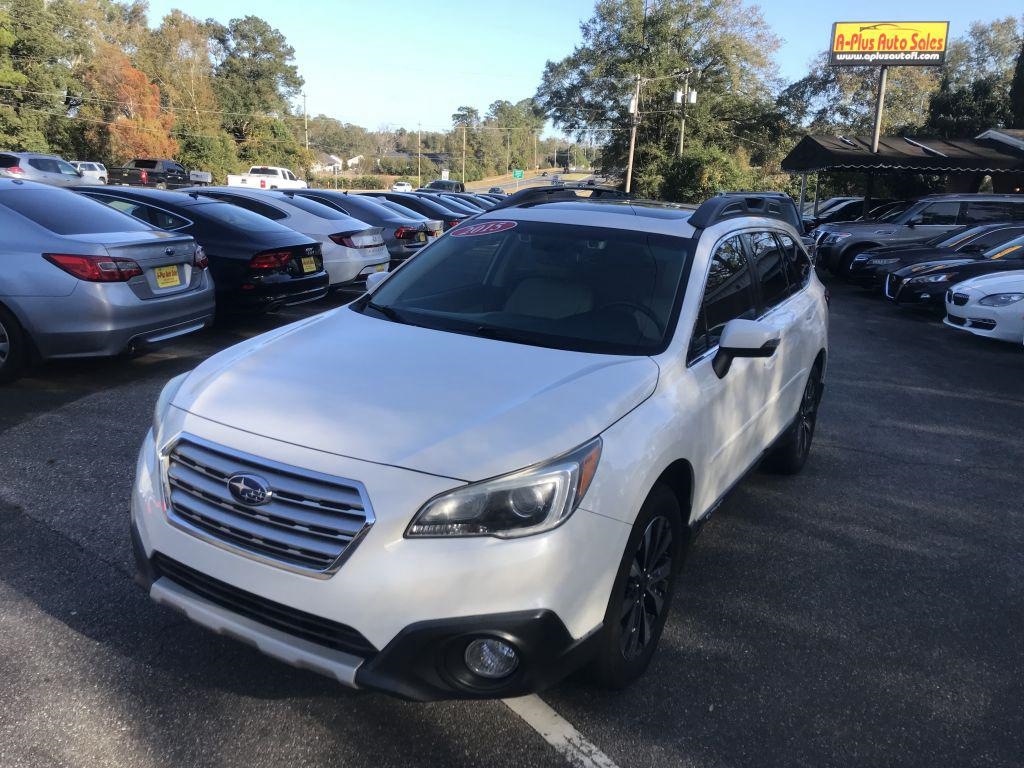 2015 Subaru Outback Limited's photo