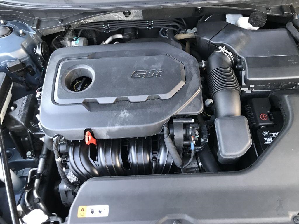 Hyundai Sonata SE 4D Sedan 2.4 2016