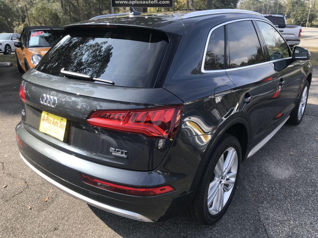 Audi Q5  2018