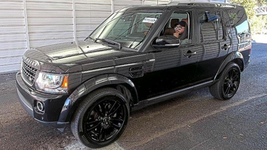 Land Rover LR4  2016