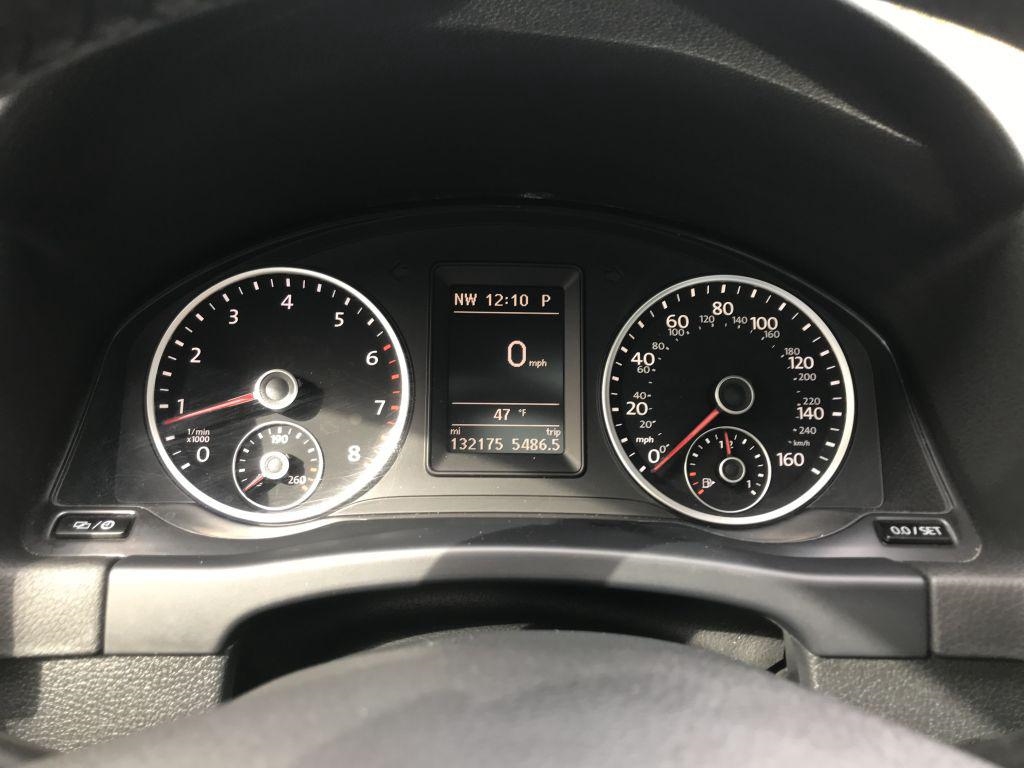 Volkswagen Tiguan Sport 4D SUV FWD 2017