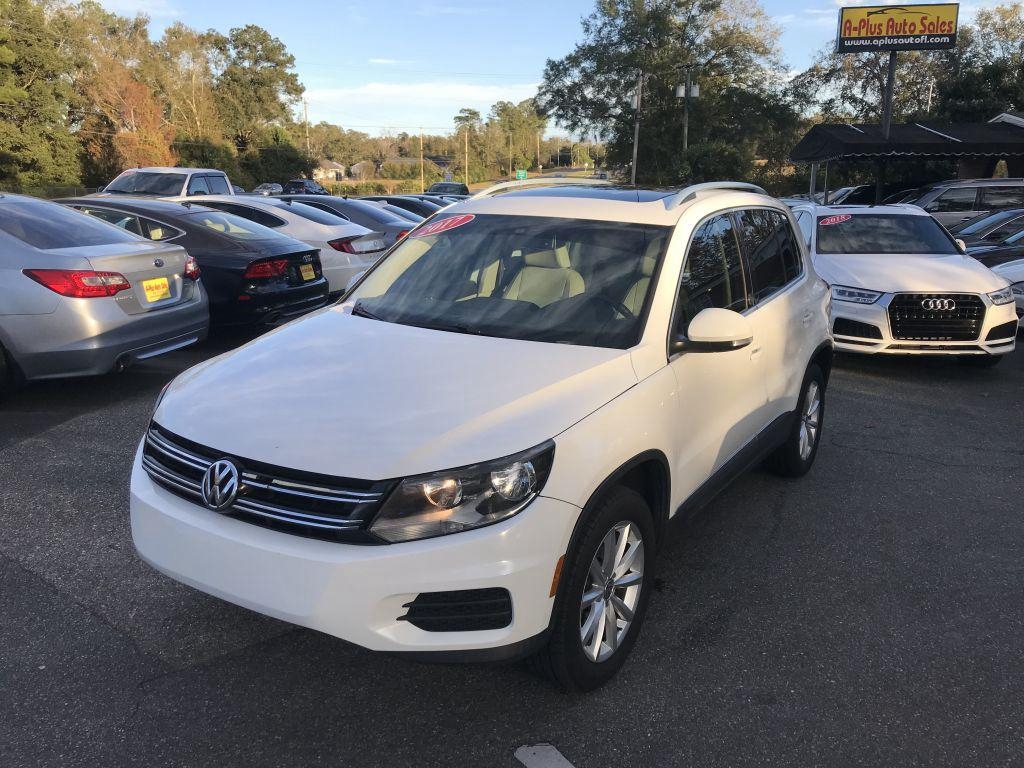 2017 Volkswagen Tiguan Wolfsburg Edition's photo
