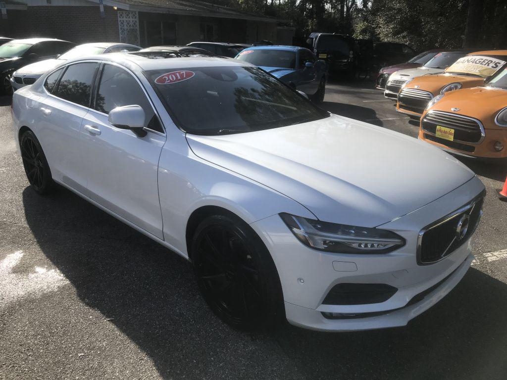 Volvo S90  2017