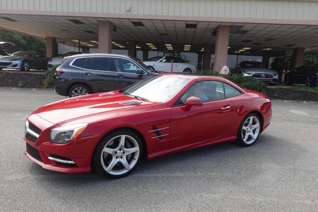 Mercedes-Benz SL-Class SL550R 2013