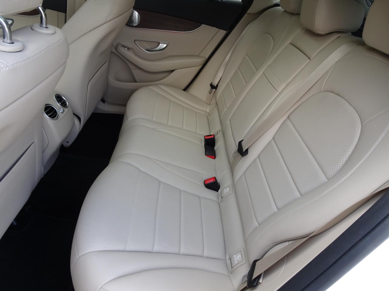 Mercedes-Benz GLC-Class GLC300 4MATIC 2020