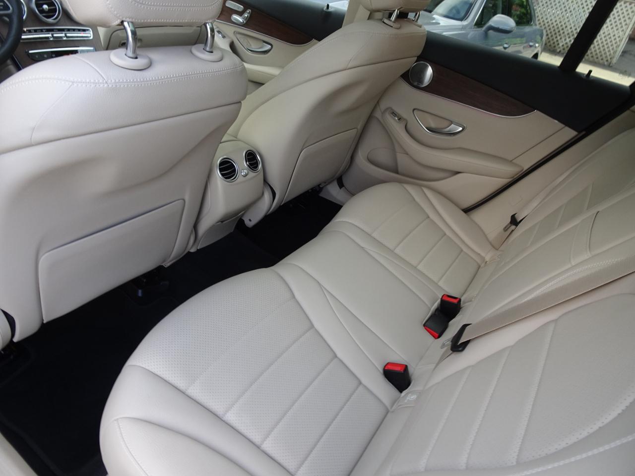 Mercedes-Benz GLC-Class GLC300 4MATIC 2020